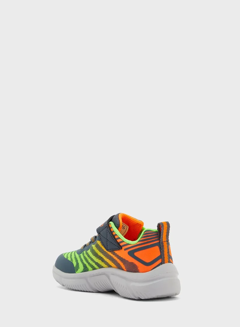 SKECHERS Go Run 650