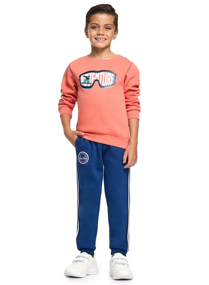 victor and jane Boys’ Warm Fleece Sweatshirt &amp; Jogger Set – “Adventure” Graphic | Coral &amp; Navy