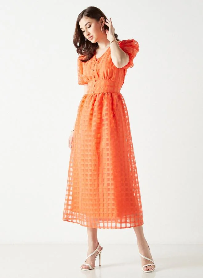 2Xtremz 2Xtremz All-Over Checked Midi Dress with V-neck and Balloon Sleeves