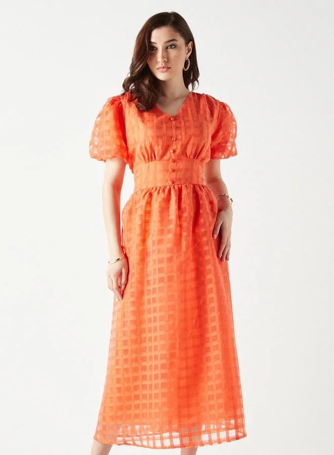2Xtremz 2Xtremz All-Over Checked Midi Dress with V-neck and Balloon Sleeves