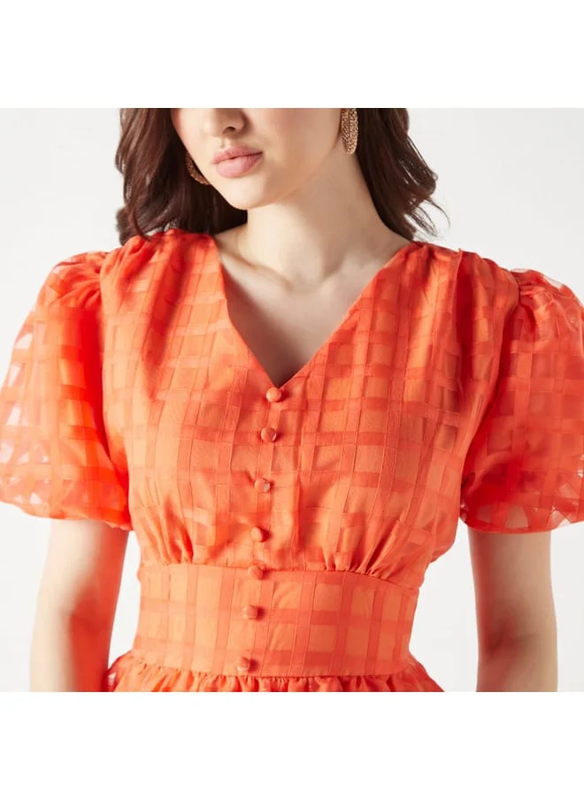 2Xtremz 2Xtremz All-Over Checked Midi Dress with V-neck and Balloon Sleeves
