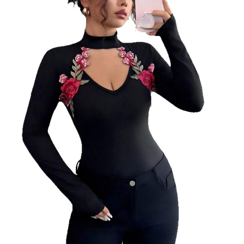 Women's V-Neck Cutout Patchwork Embroidered Slim Fit T-Shirt - Image 5