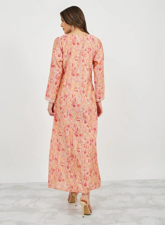 ستايلي جلابية مطرزة بطبعة V-Neck A-Line