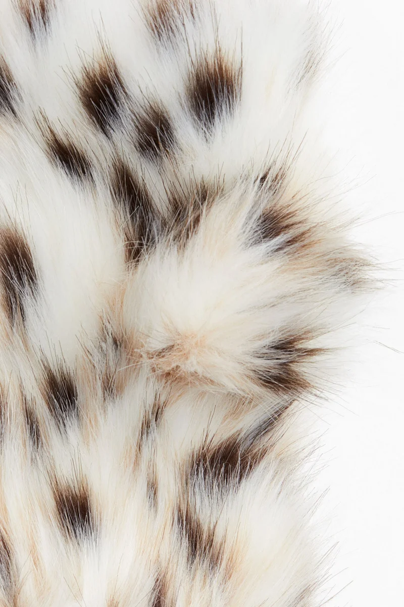 اتش اند ام قفازات زغب بدون أصابع