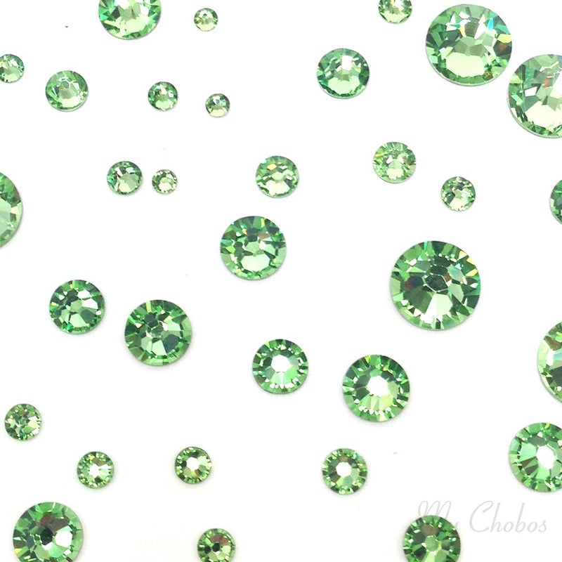 PERIDOT 214 green 144 pcs Swarovski 20582088 Crystal Flatbacks rhinestones nail art assorted mixed with Sizes ss5 ss7 ss9 ss12 ss16 ss20 ss30