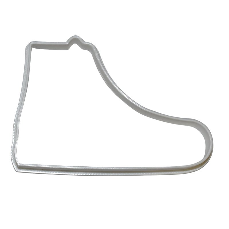 YNGLLC SHOES OUTLINE SNEAKERS SKATING SPORTS COOKIE CUTTER BAKING TOOL USA PR668 