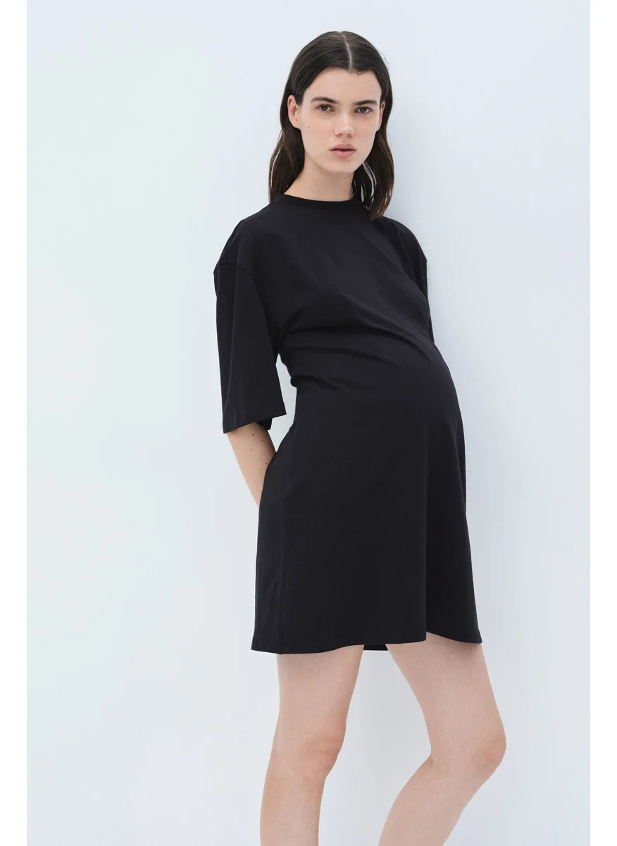 اتش اند ام Mama T-Shirt Dress