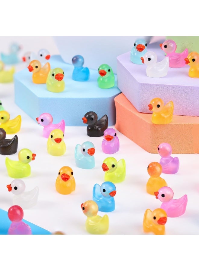 150 قطعة من البط المضيء المصنوع من الراتنج المصغر المتوهج في الظلام، بط صغير لتزيين الحديقة، تماثيل صغيرة لطيفة، حيوانات خرافية مصغرة لبيوت الدمى وحدائق الطحالب، حرف يدوية (10 ألوان) - Image 2