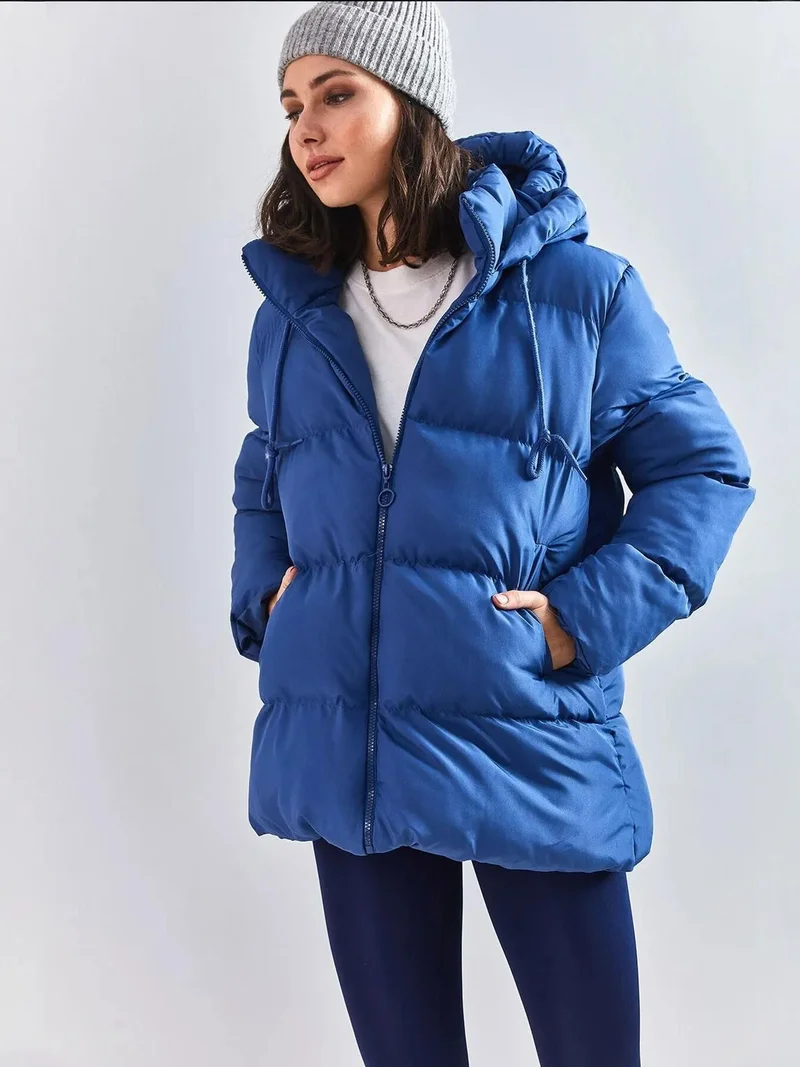 بيانكو لوتشي معطف منتفخ مبطن بالزغب بغطاء رأس من لوكسي