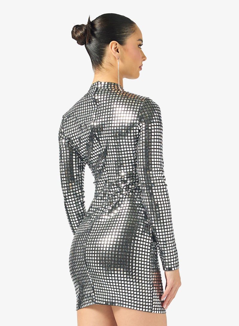 جينجر فستان ضيق مزين بالخرز - Image 2