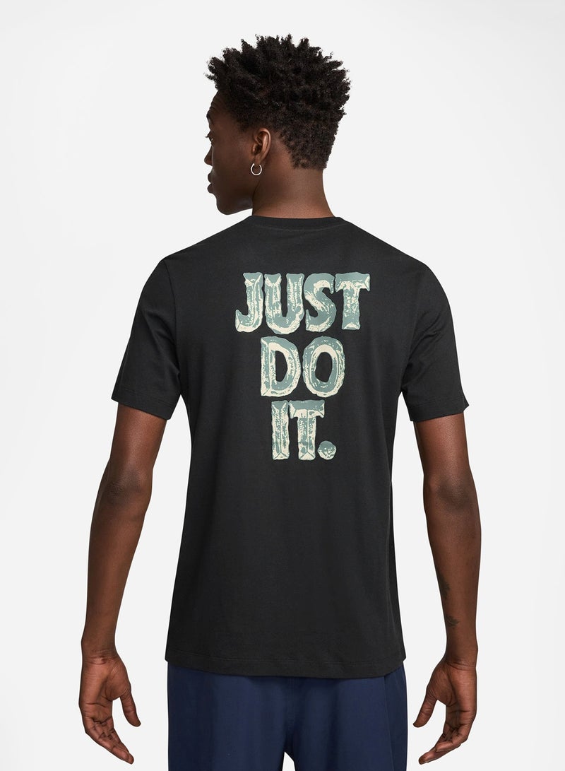 Nike Just Do It Graphic T-Shirt  - Image 2