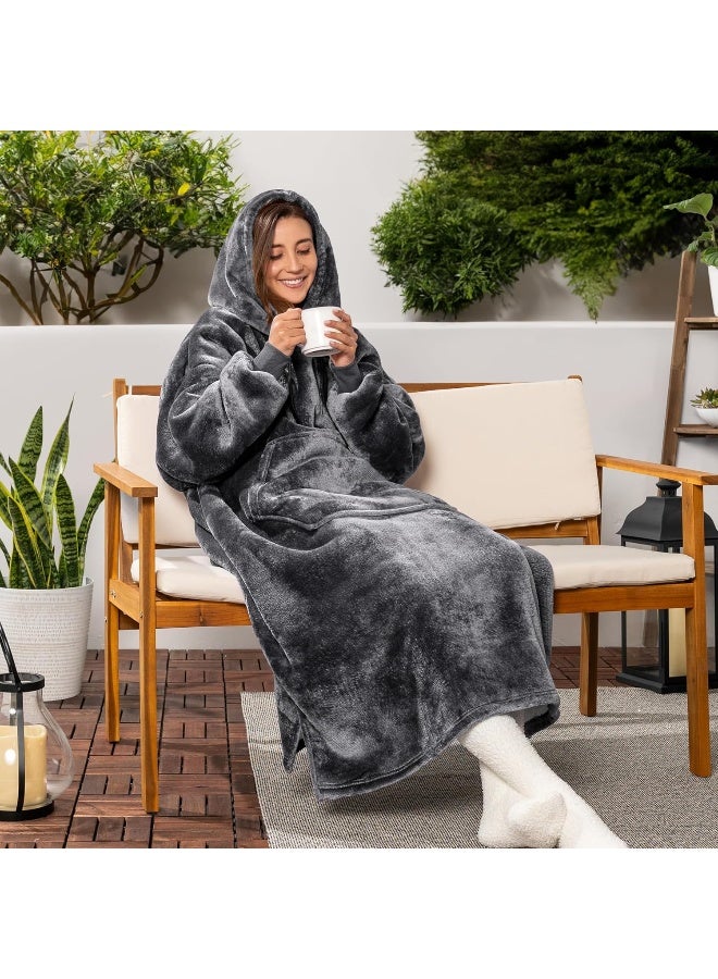 PAVILIA PAVILIA Blanket Hoodie for Women, Sherpa Wearable Blanket Men, Cozy Oversized Sweatshirt Blanket, Hooded Blanket Sweater - Image 2