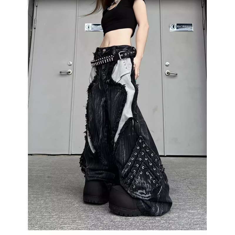 Unisex Classic Denim Jeans Loose Fit Daily Outdoor Wear - Image 1