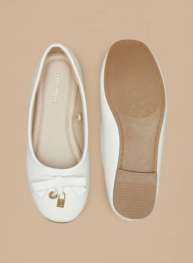 Flora Bella By Shoexpress Girls Solid Slip-On Ballerina Shoes With Bow Detail And Metal Accent