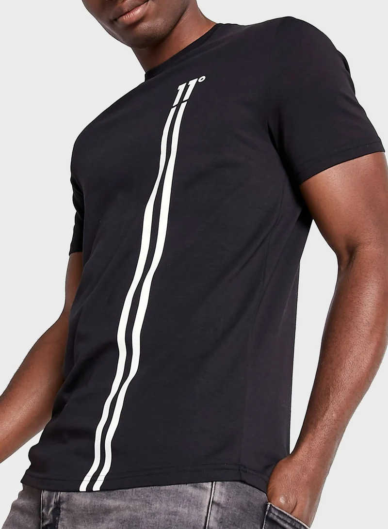 11_ديجريز تيشيرت بطباعة خطوط