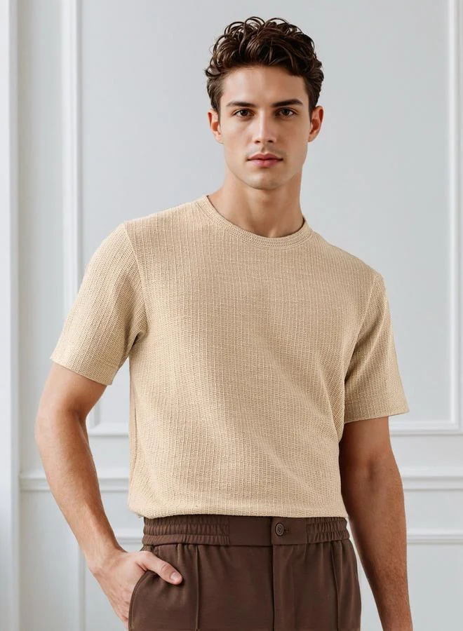 Iconic Iconic Men Regular Fit Crew Neck Short Sleeves Honeycomb Textured T-shirt