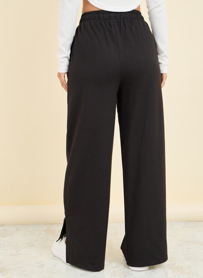 Styli Styli High Rise Side Slit Hem Jogger  - Image 4
