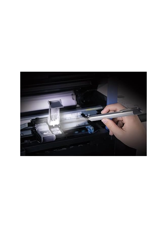 Energizer Fit in Pocket LED Penlight with 2 AAA Batteries - Image 3