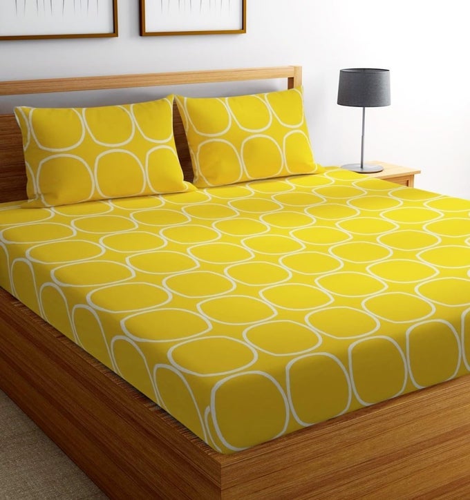 ELASTIC FITTED BEDSHEETS WITH 2 KING SIZE PILLOW COVERS DOUBLE BED WITH ALL AROUND ELASTIC SIZE 72 X 78 X 8 INCHES YELLOW 250 TC PRINTED