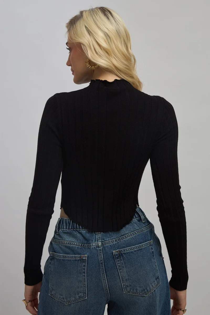 Virgio VIRGIO Viscose Highneck Scooped Hem Regular Top