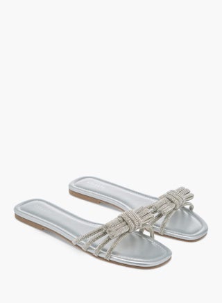 Women's Embellished Bow Detail Slip-On Flat Sandals - pzsku/ZAB0C94F2C41F42BFA7A1Z/45/_/1738075751/9048019a-85f4-4d9c-9778-9af730e998c7