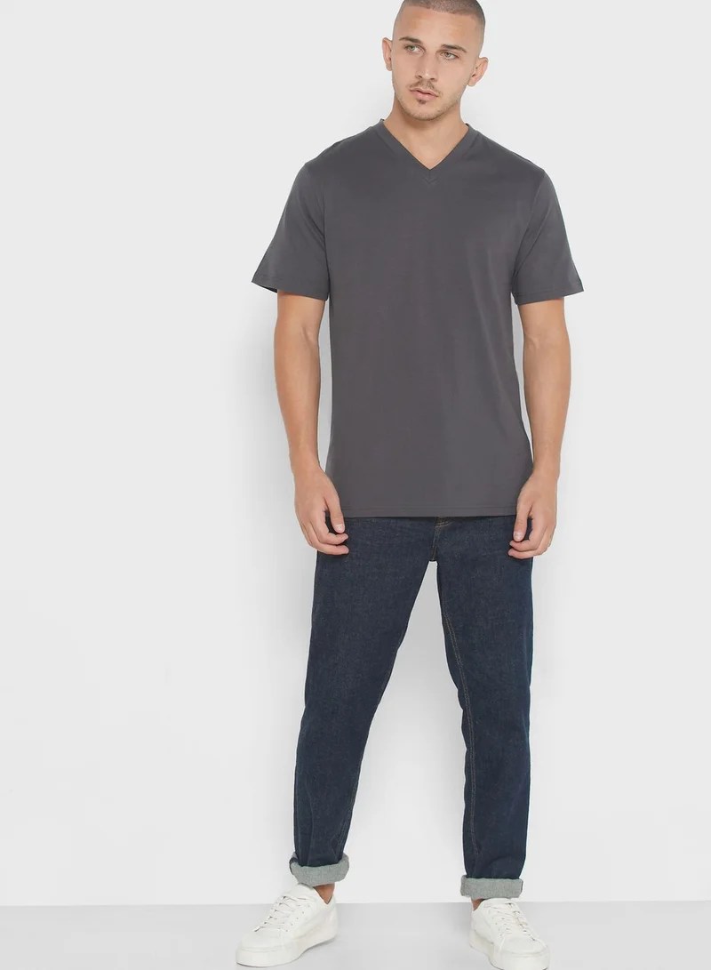 Seventy Five Basics Essential V Neck T-shirt
