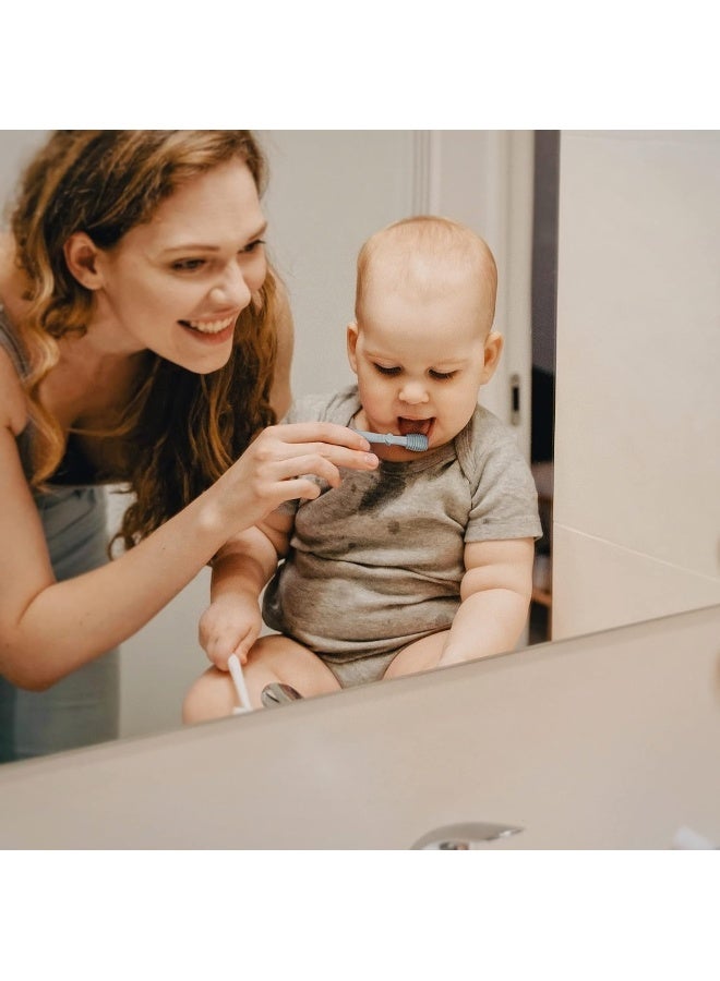 Moonkie طقم تنظيف فم الأطفال من Moonkie – 3 قطع | سيليكون آمن بدرجة طعام | فرشتان للأسنان ومنظف لسان ناعم | خالٍ من BPA وPVC | آمن للغسالة والميكروويف والمجمد - Image 5