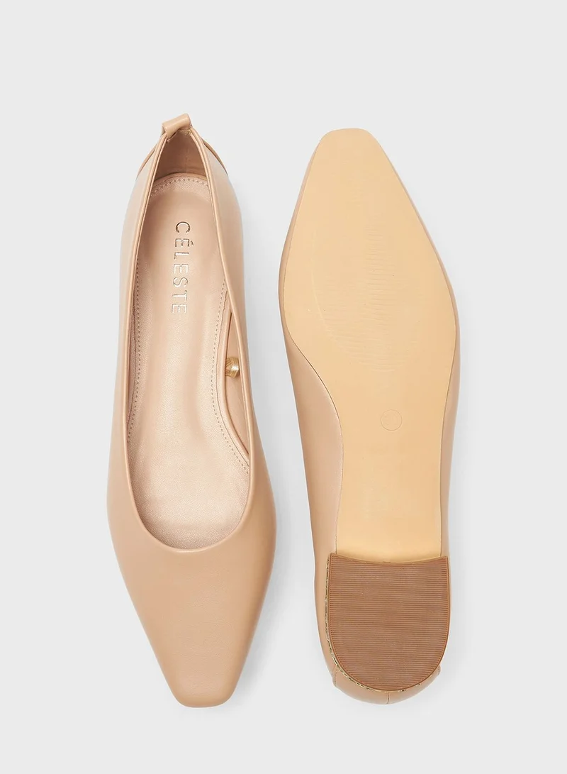 سيليست Close Toe Ballerinas