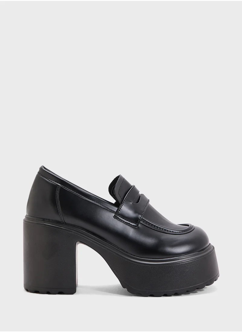 Ginger Heeled Moccasin