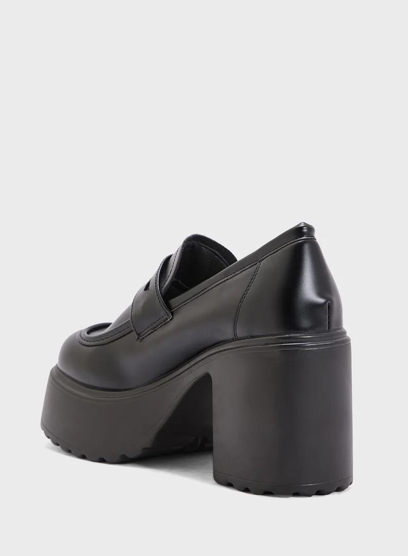 Ginger Heeled Moccasin