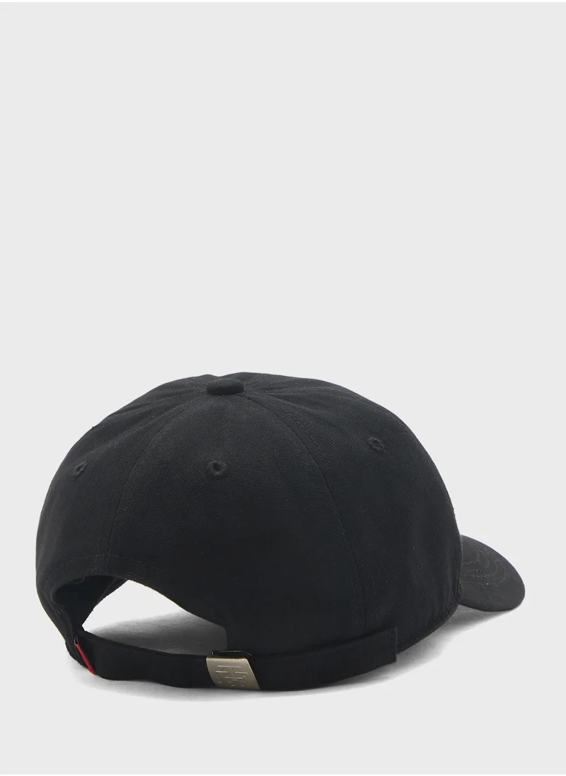 سفنتي فايف Cat Embroidered Casual Curve Peak Cap