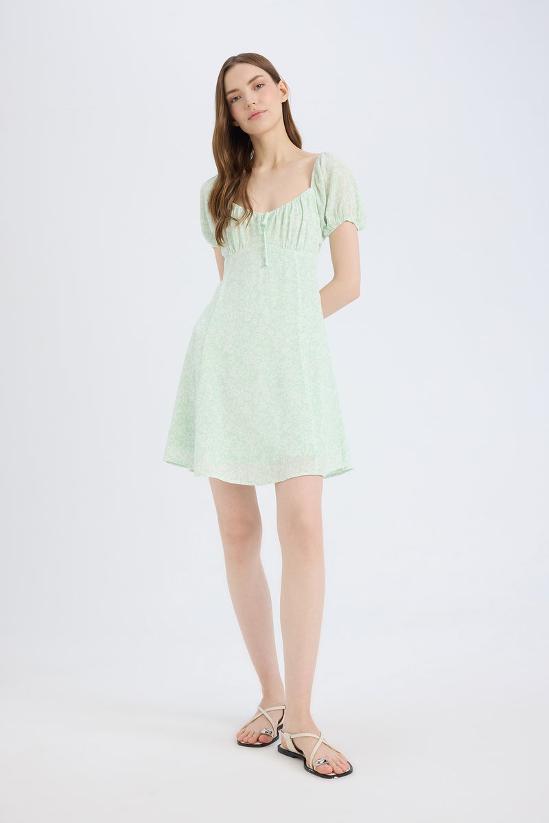 DeFacto Green Woman Heart Collar Floral Crinkle Fabric Mini Dress Casual - Image 1