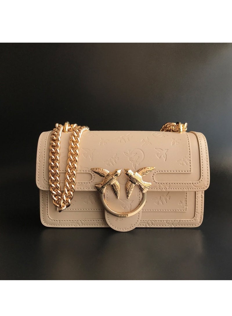 PINKO Pinko Solid Color Embossed Crossbody Shoulder Bag 21*11*7cm  - Image 3
