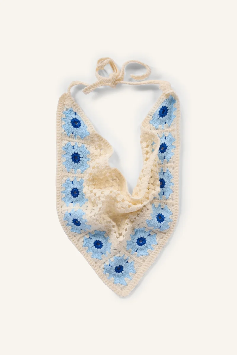 Woman Floral Knitted Bandana