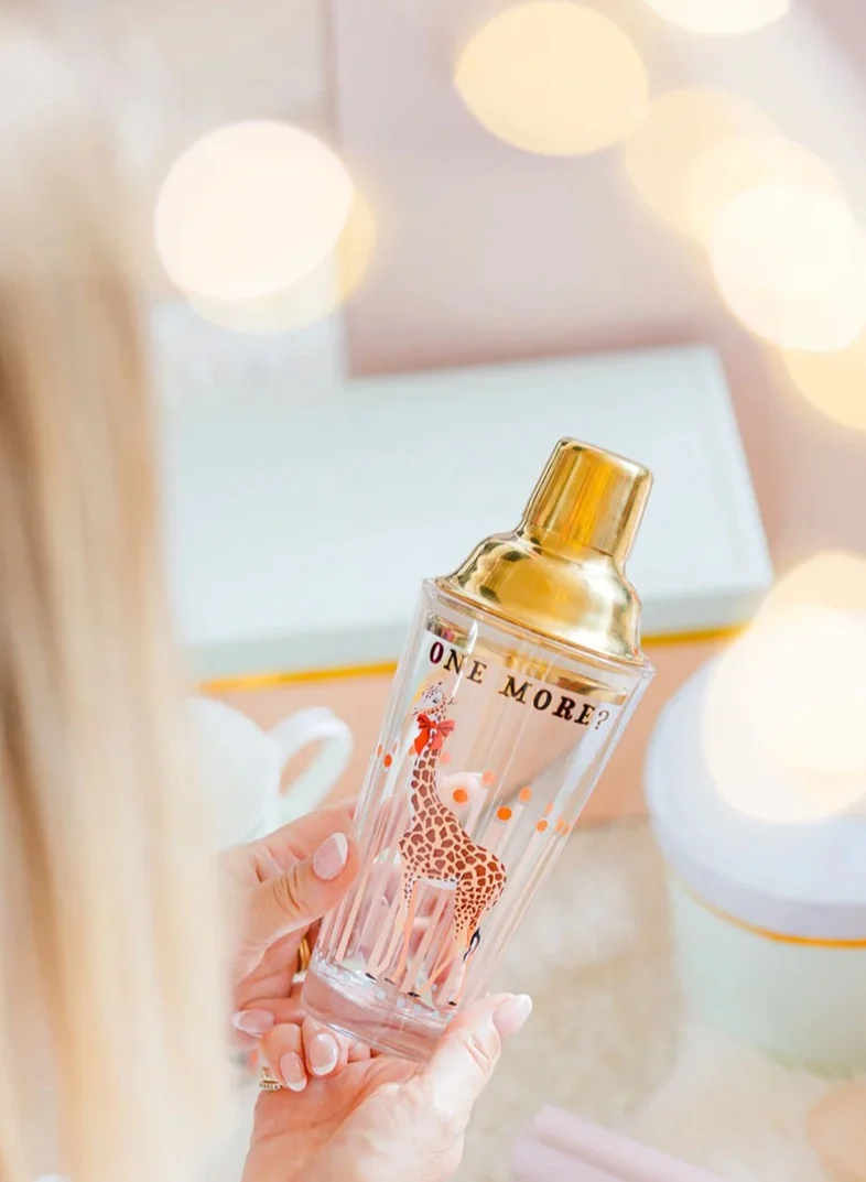 YVONNE ELLEN Giraffe Cocktail Shaker