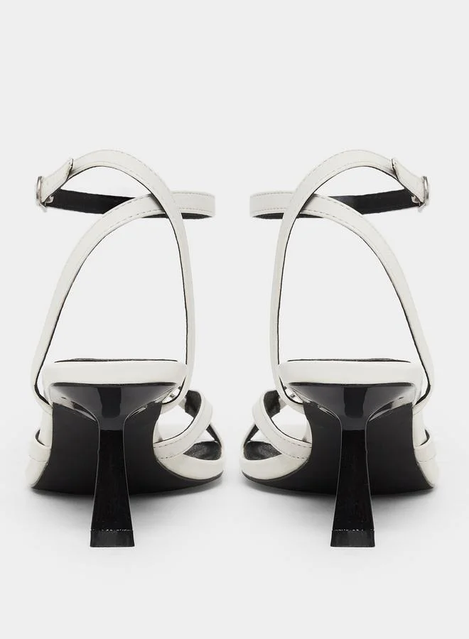 RAID Raid Macie Buckle Strap Sandals