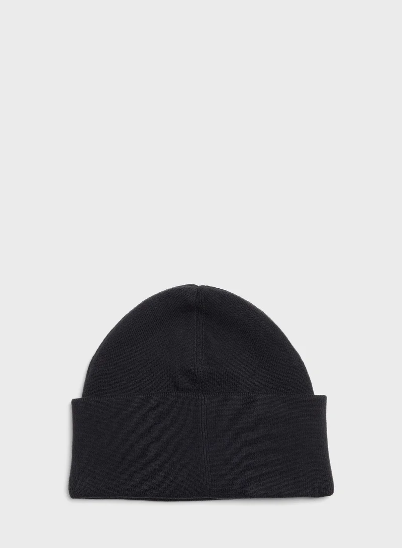FRED PERRY Logo Knitted Beanie