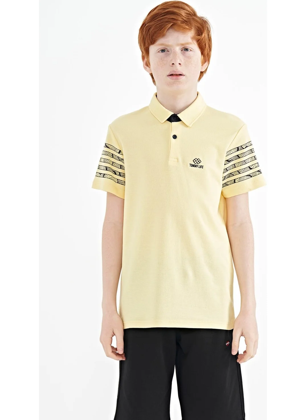 تومي لايف Yellow Sleeve Print Detailed Standard Size Polo Collar Boy's T-Shirt - 11093