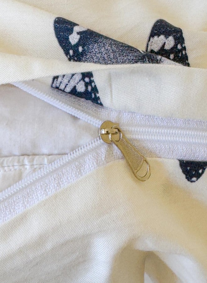 LIWHENHAO طقم غطاء لحاف LIWHENHAO بتصميم فراشات، مقاس مفرد، قطن 100%، بنقشة فراشات سوداء كرتونية على خلفية بيضاء كريمية، يتضمن غطاء لحاف واحد بتصميم حيوانات لطيفة، وسحاب إغلاق، و2 غطاء وسادة للأطفال من الجنسين. - Image 4