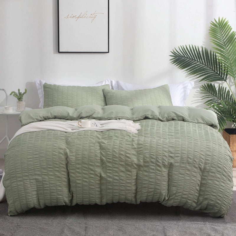 AveLom Green Duvet Cover Queen(90 x 90 inches), 3 Pieces (1 Duvet Cover, 2 Pillow Cases),Seersucker Tripe Soft Washed Microfiber, Textured Duvet Cover Set with Zipper Closure, Corner Ties - Image 1