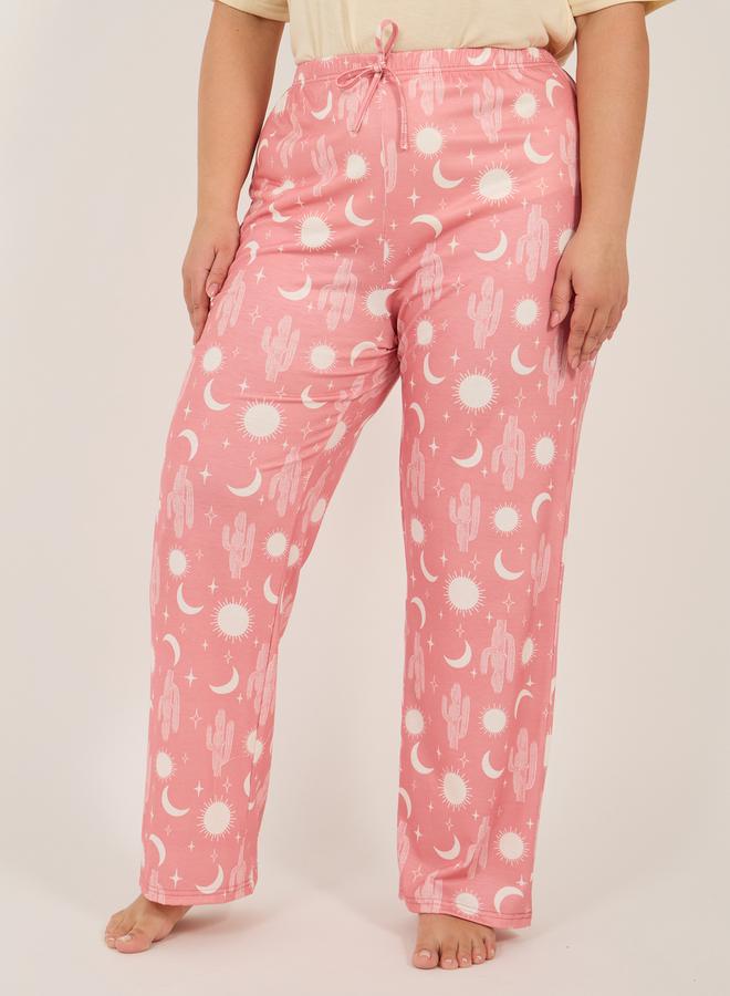 Styli Plus Size Graphic Print T-Shirt and Pyjama Set - Image 5