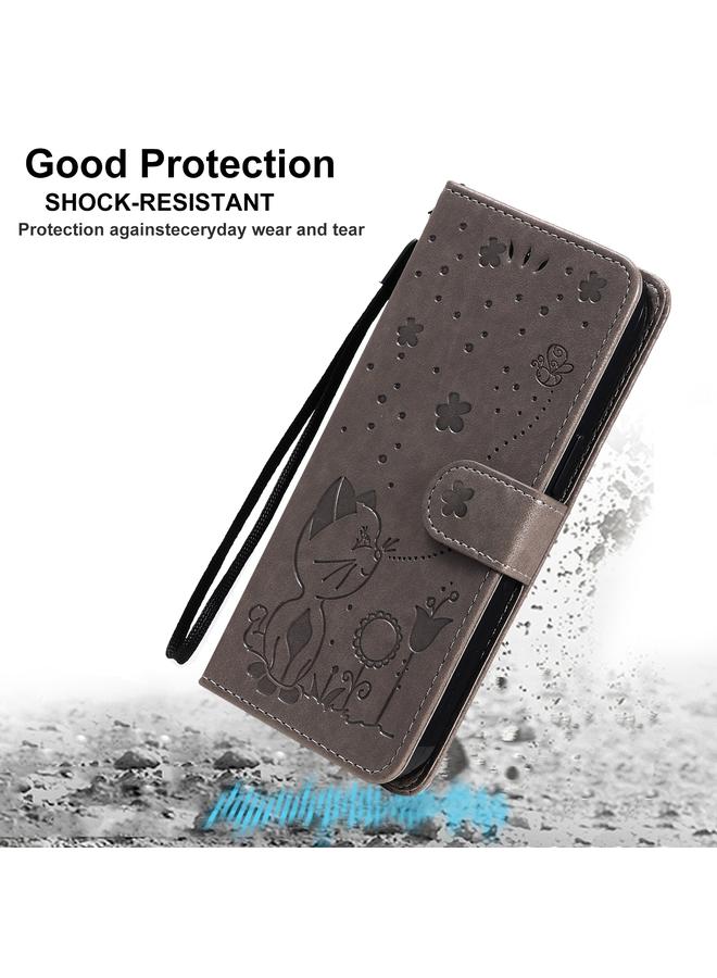 زبون جراب لهاتف iPhone 13 من الجلد المقاوم للصدمات بتصميم نحلة قطة مع حامل وفتحات للبطاقات ومحفظة - Image 4