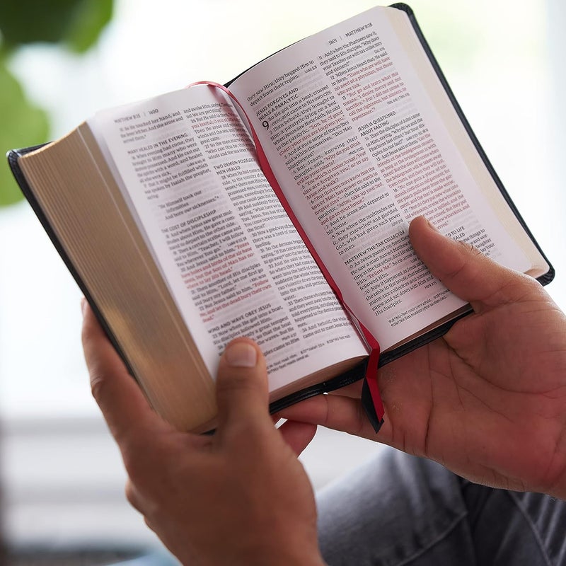NKJV, End-of-Verse Reference Bible, Compact, Leathersoft, Black, Red Letter, Comfort Print: Holy Bible, New King James Version - Image 3
