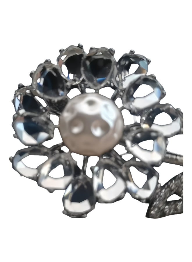 LumiArk Vintage Flower - Shaped Brooch - Image 2