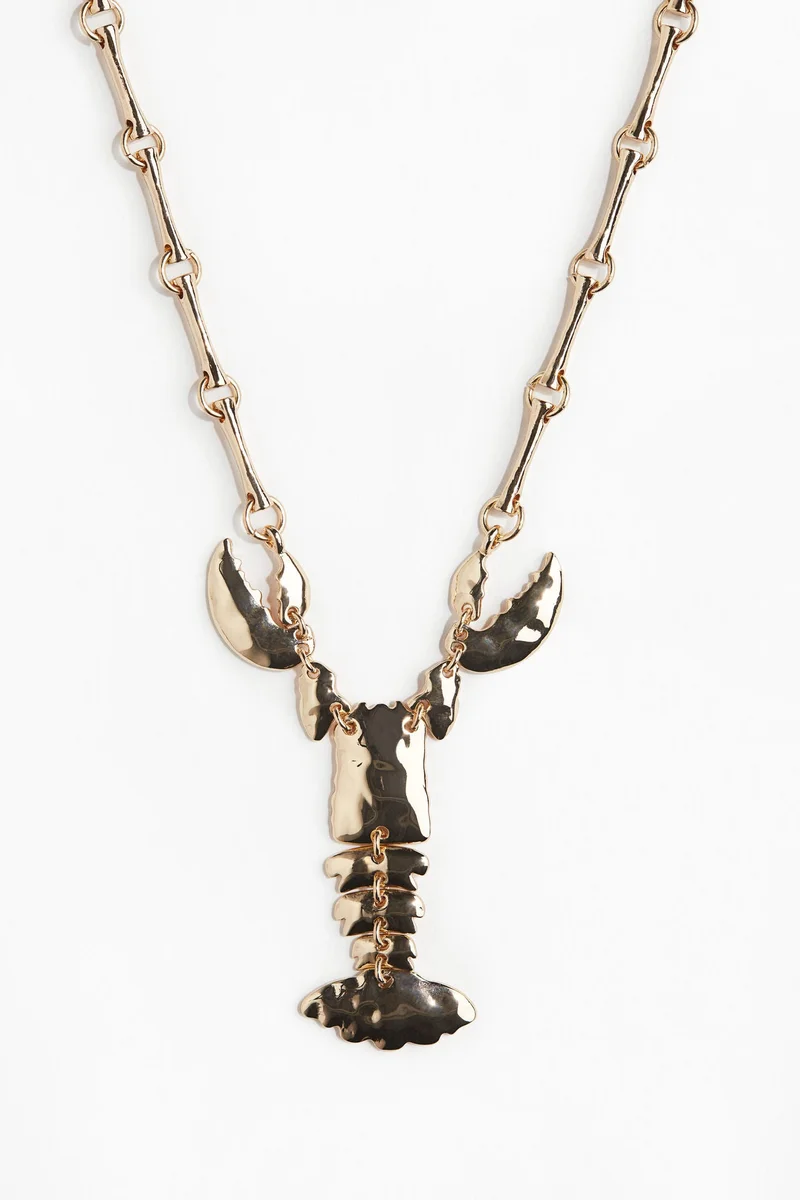 اتش اند ام قلادة بتعليقة على شكل جمبري