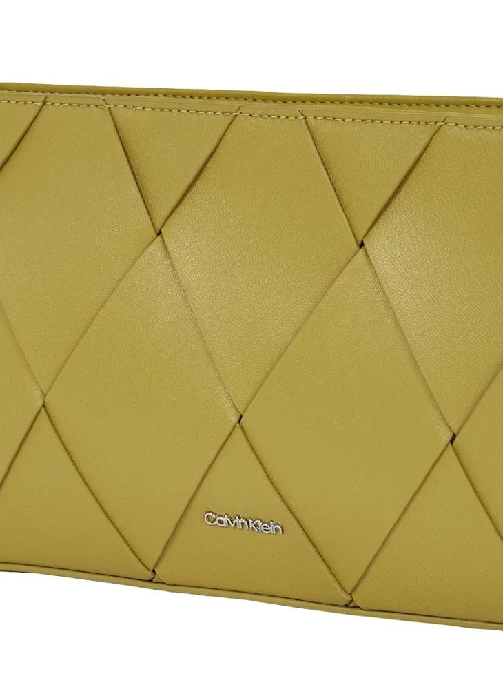 CALVIN KLEIN ELONGATED SHOULDER BAG