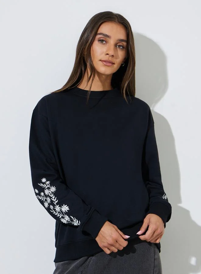 Styli  Black Embroidered Regular Fit Sweatshirt for Women | Best Price UAE