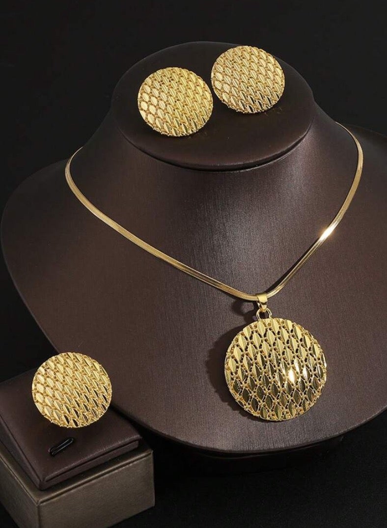 18K Gold Plated Stainless Steel Jewelry Set Made Of Necklace And Earrings And Ring For Women - Image 1