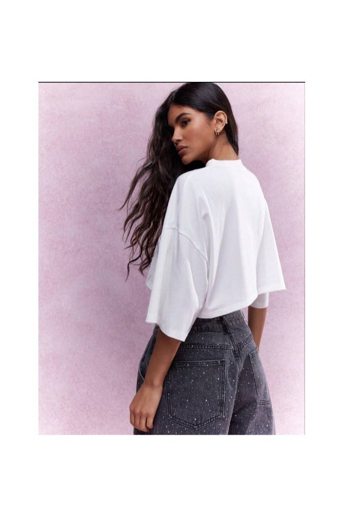 Shein Street style embroidered cotton T-shirt with a runaway shoulder cut and a loose, cropped fit.  - Image 2