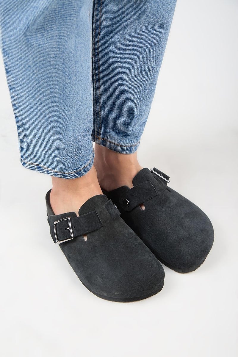 Manijero Zeta 2 Women's Belt Buckled Sabo Anthracite Slippers  - Image 2